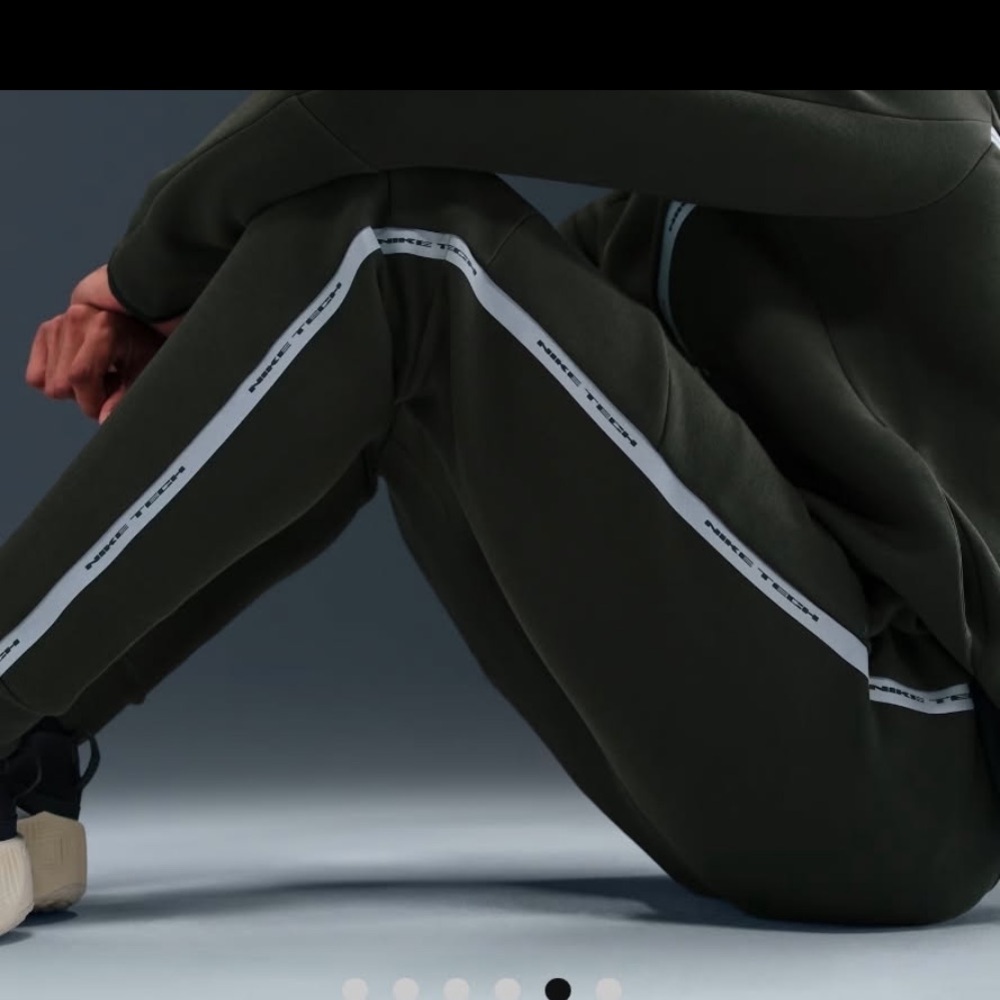 Nike  Jogger Pants